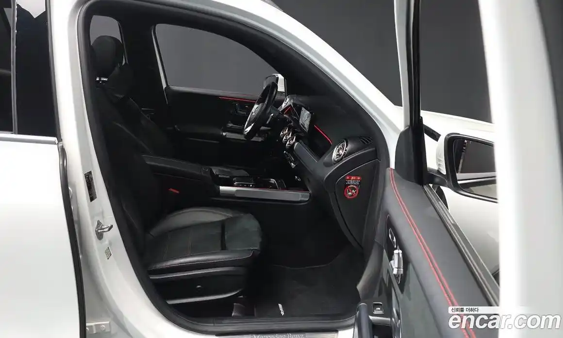 Mercedes-Benz GLB-Class 2021 2.0 Автомат в Москве № 290189, фото 6