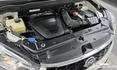 SsangYong Korando 2015 2.0 Механическая в Москве № 29387, миниатюра 12