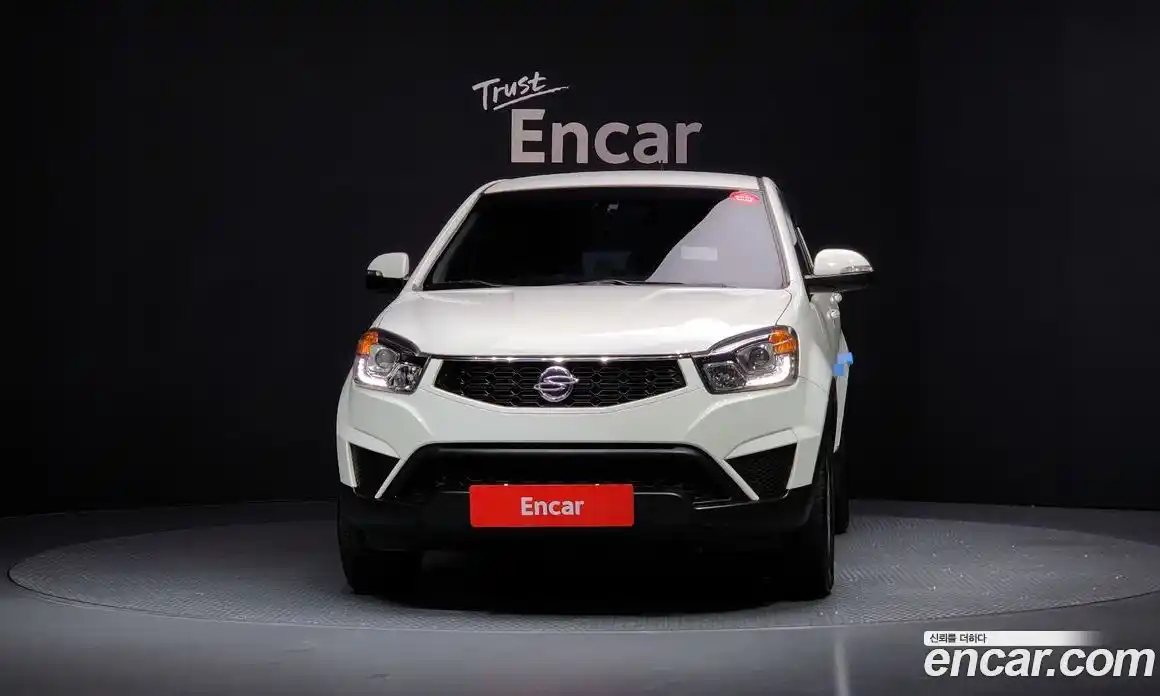 SsangYong Korando 2015 2.0 Механическая в Москве № 29387, фото 18