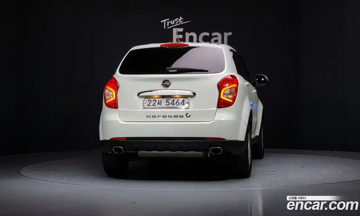 SsangYong Korando 2015 2.0 Механическая в Москве № 29387, фото 10