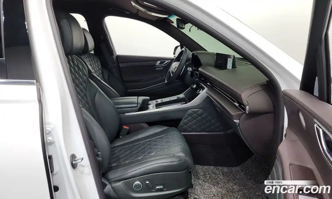 Genesis GV80 2020 2.5 Автомат в Москве № 298308, фото 14