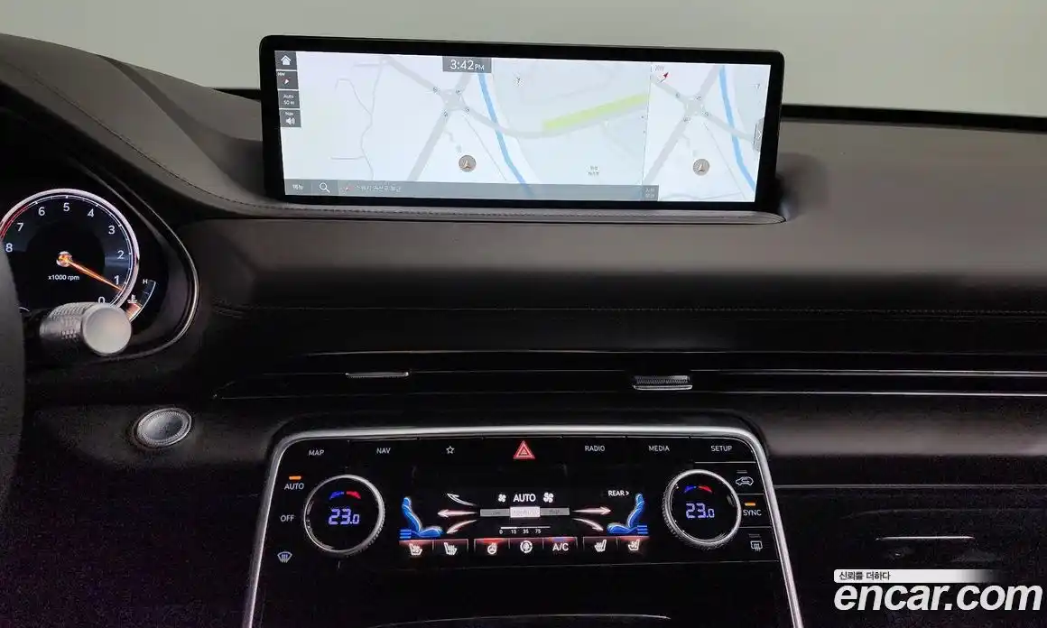 Genesis GV80 2020 2.5 Автомат в Москве № 298308, фото 10