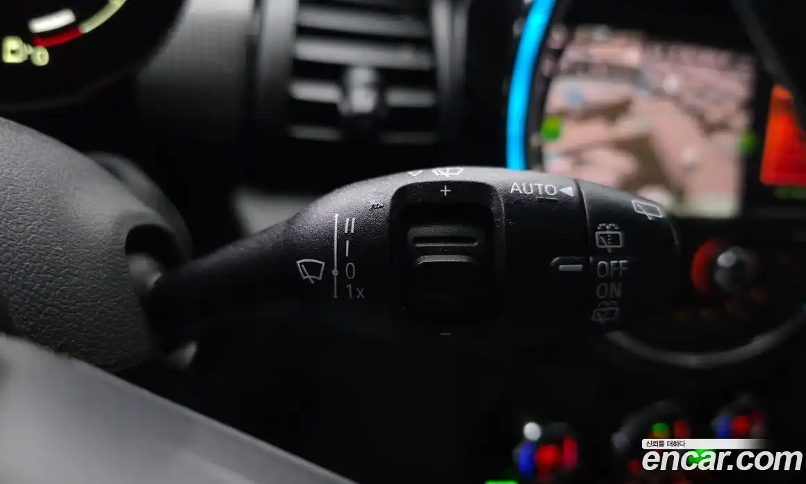 Mini Cooper 2021 1.5 Автомат в Москве № 299724, фото 14