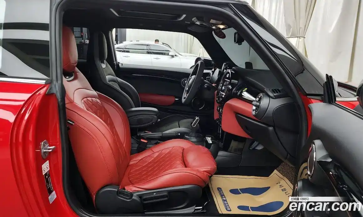 Mini Cooper 2021 2.0 Автомат в Москве № 299837, фото 5