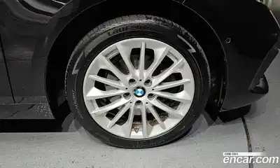 BMW 1-Series 2020 2.0 Автомат в Москве № 303532, миниатюра 11