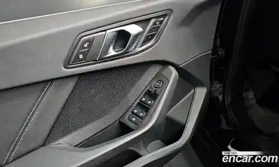 BMW 1-Series 2020 2.0 Автомат в Москве № 303532, миниатюра 9