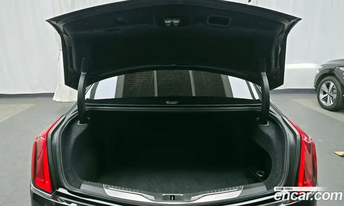 Cadillac CT6 2018 3.6 Автомат в Москве № 306686, фото 13