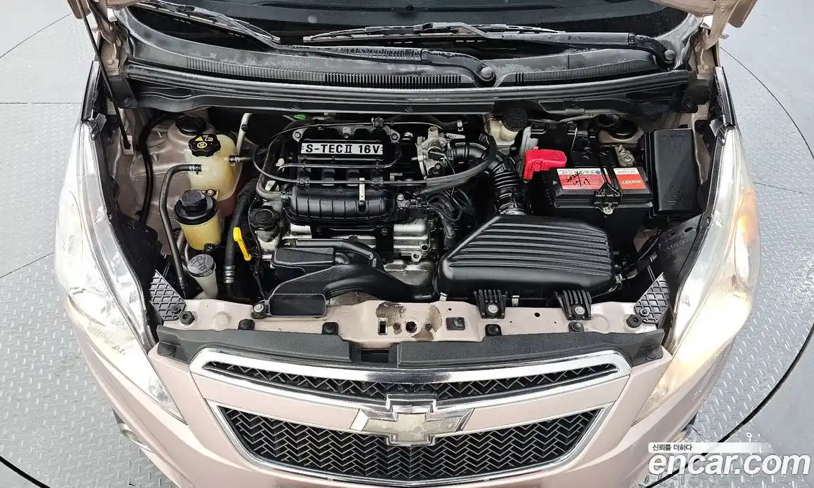 Chevrolet Spark 2012 1.0 Автомат в Москве № 315159, фото 11