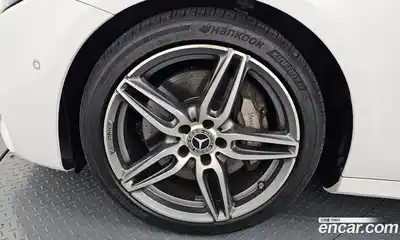 Mercedes-Benz E-Class 2019 2.0 Автомат в Москве № 325144, миниатюра 12