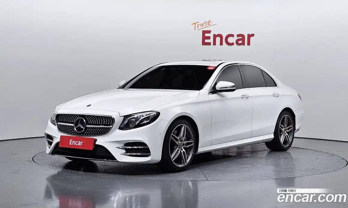 Mercedes-Benz E-Class 2019 2.0 Автомат в Москве № 325144, фото 4