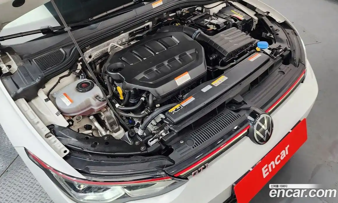 Volkswagen Golf 2024 2.0 Автомат в Москве № 329747, фото 5