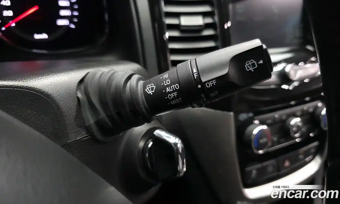 Chevrolet Captiva 2018 2.0 Автомат в Москве № 332884, фото 13