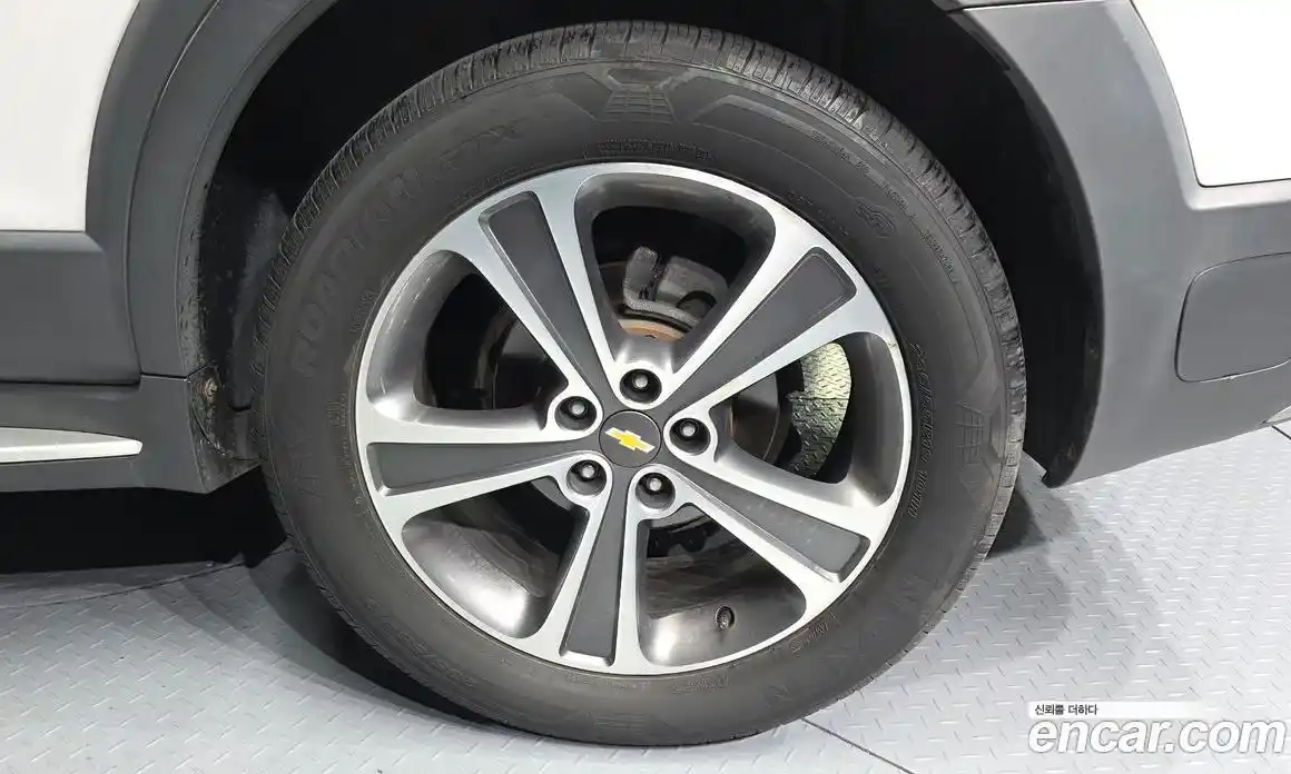 Chevrolet Captiva 2018 2.0 Автомат в Москве № 332884, фото 15