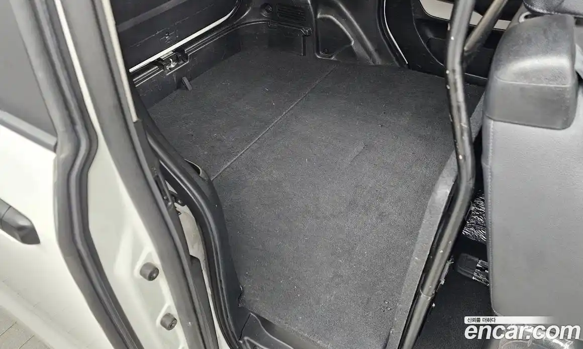 Kia Ray 2022 1.0 Автомат в Москве № 336682, фото 16