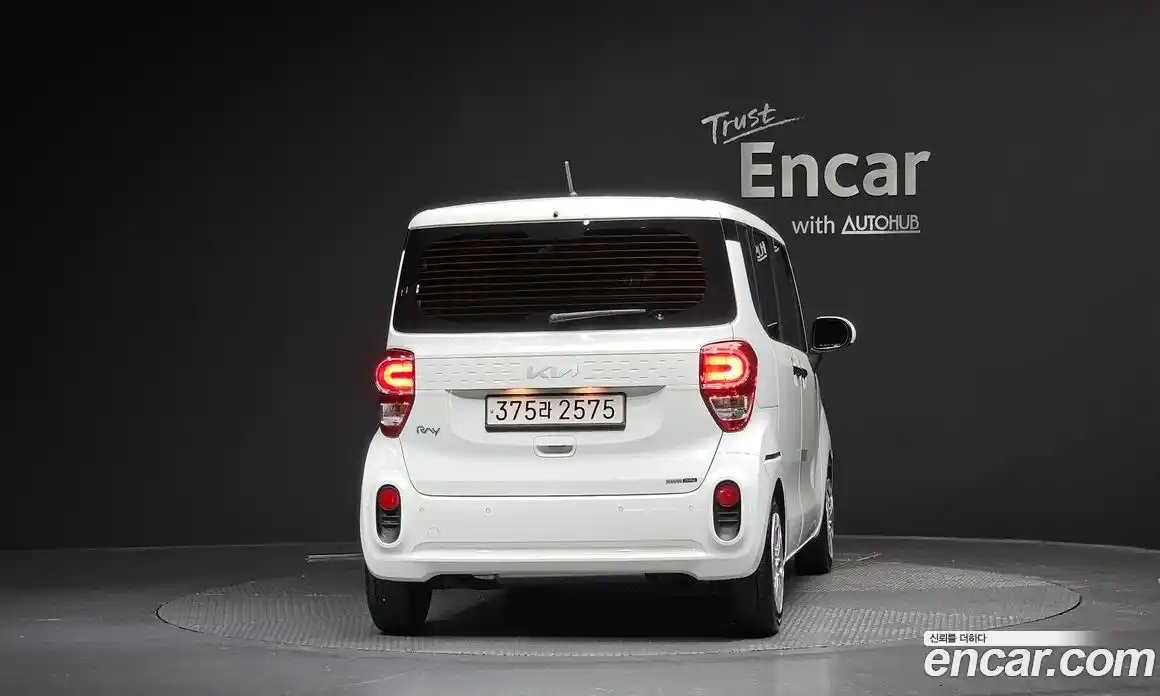 Kia Ray 2022 1.0 Автомат в Москве № 336682, фото 7