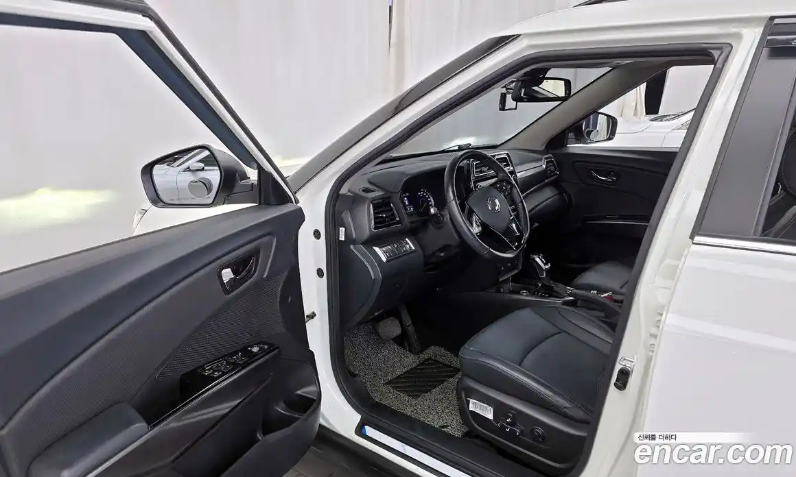 SsangYong TIBOLI 2020 1.6 Автомат в Москве № 34169, фото 6
