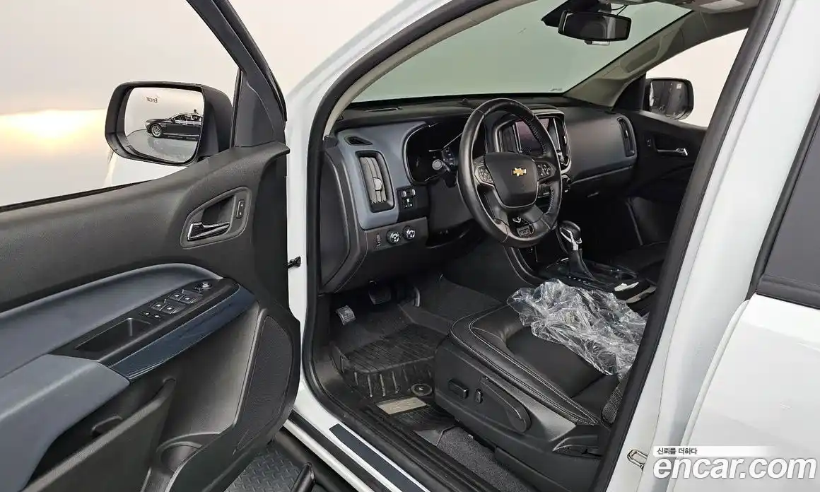 Chevrolet Colorado 2022 3.6 Автомат в Москве № 342312, фото 18