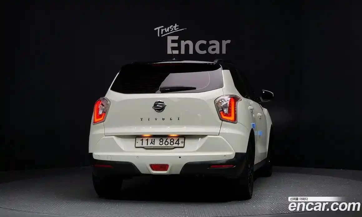 SsangYong TIBOLI 2015 1.6 Автомат в Москве № 34520, фото 12