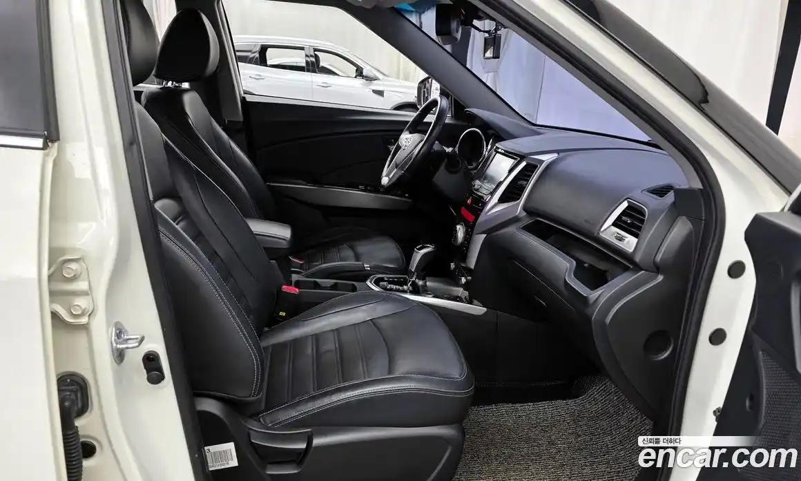 SsangYong TIBOLI 2015 1.6 Автомат в Москве № 34520, фото 19