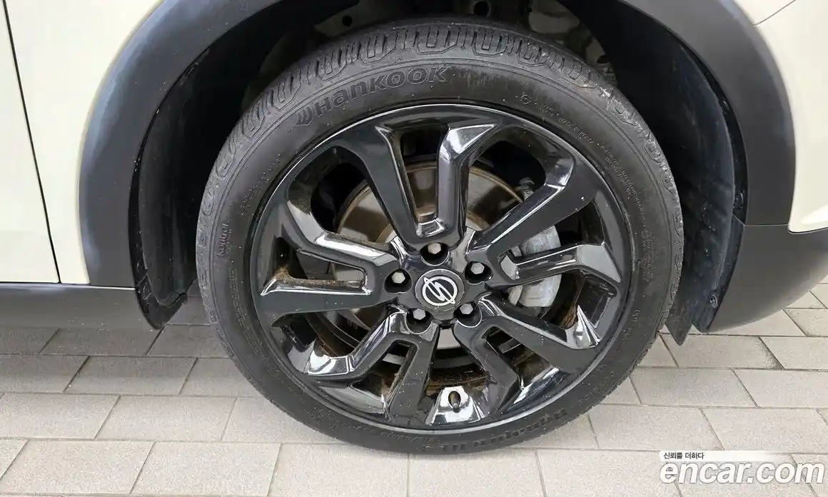 SsangYong TIBOLI 2015 1.6 Автомат в Москве № 34520, фото 6