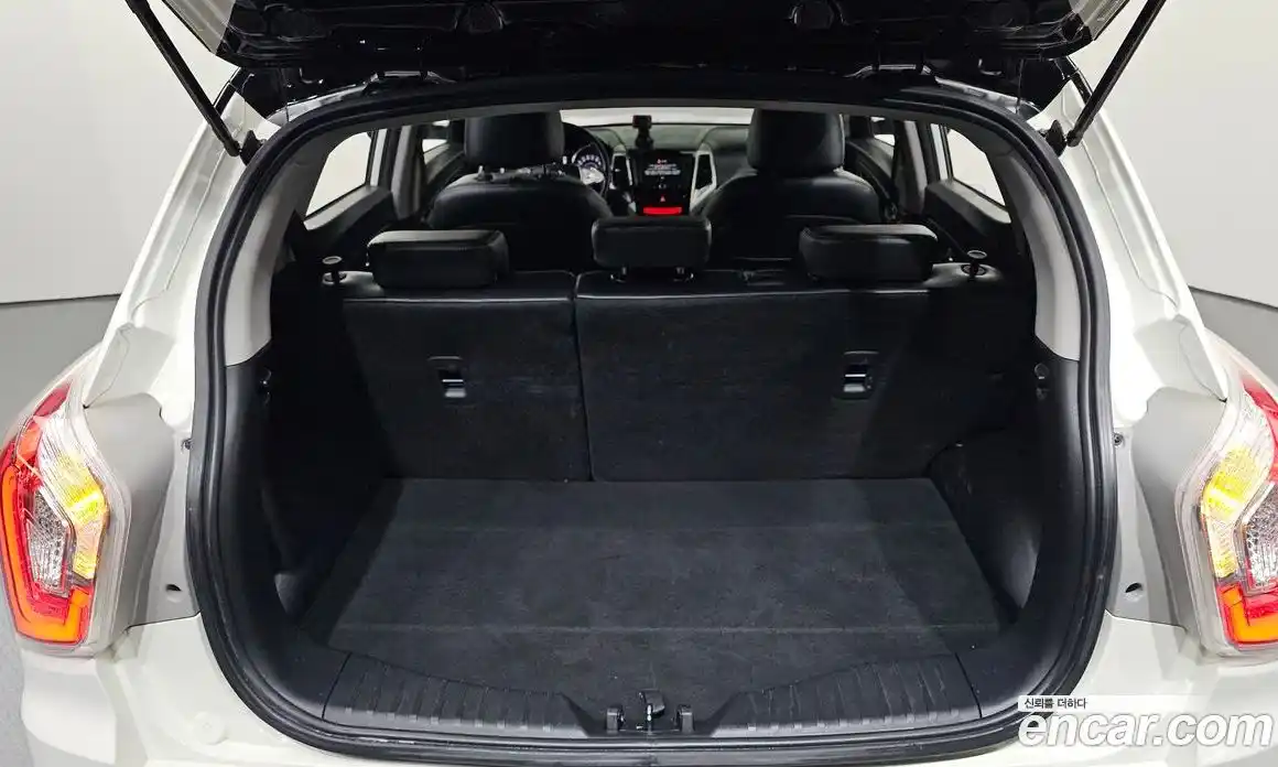 SsangYong TIBOLI 2016 1.6 Автомат в Москве № 35875, фото 16