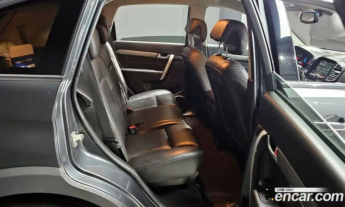 Chevrolet Captiva 2016 2.0 Автомат в Москве № 38092, фото 3