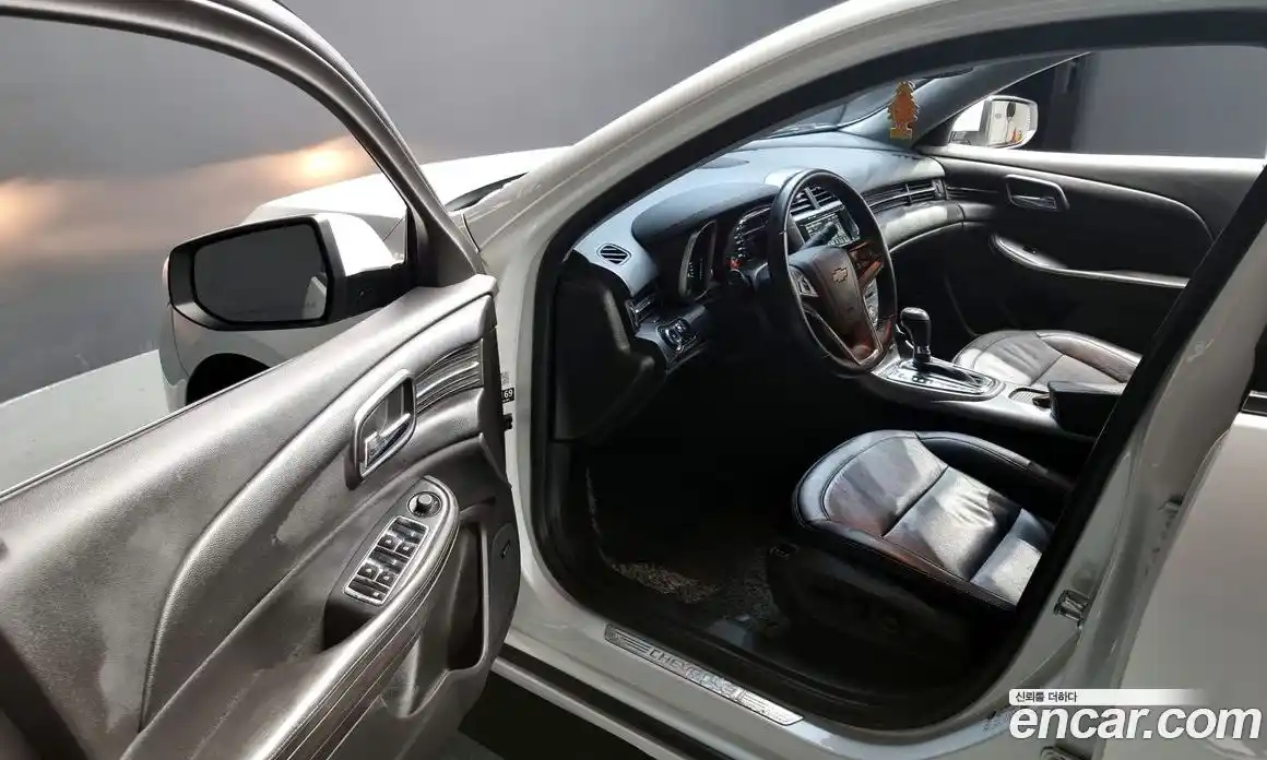 Chevrolet Malibu 2015 2.0 Автомат в Москве № 39357, фото 15