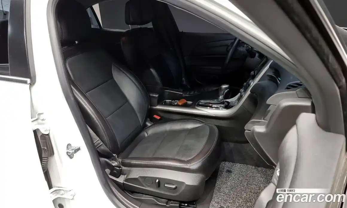 Chevrolet Malibu 2015 2.0 Автомат в Москве № 39357, фото 19