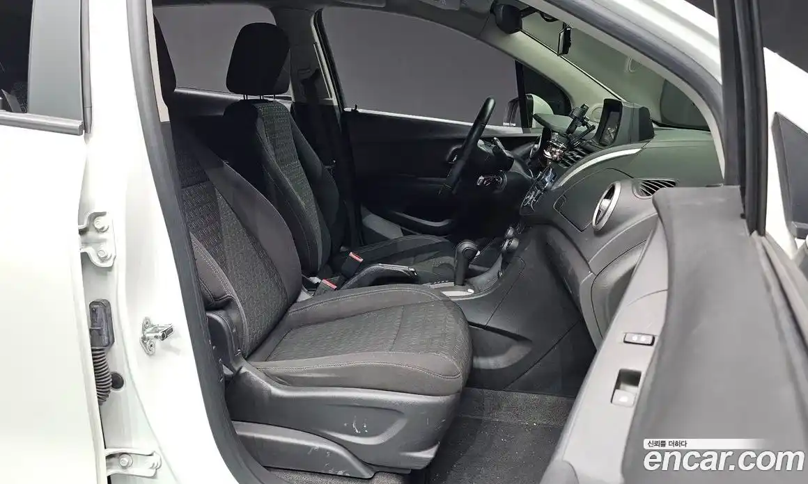 Chevrolet Trax 2016 1.4 Автомат в Москве № 39972, фото 9