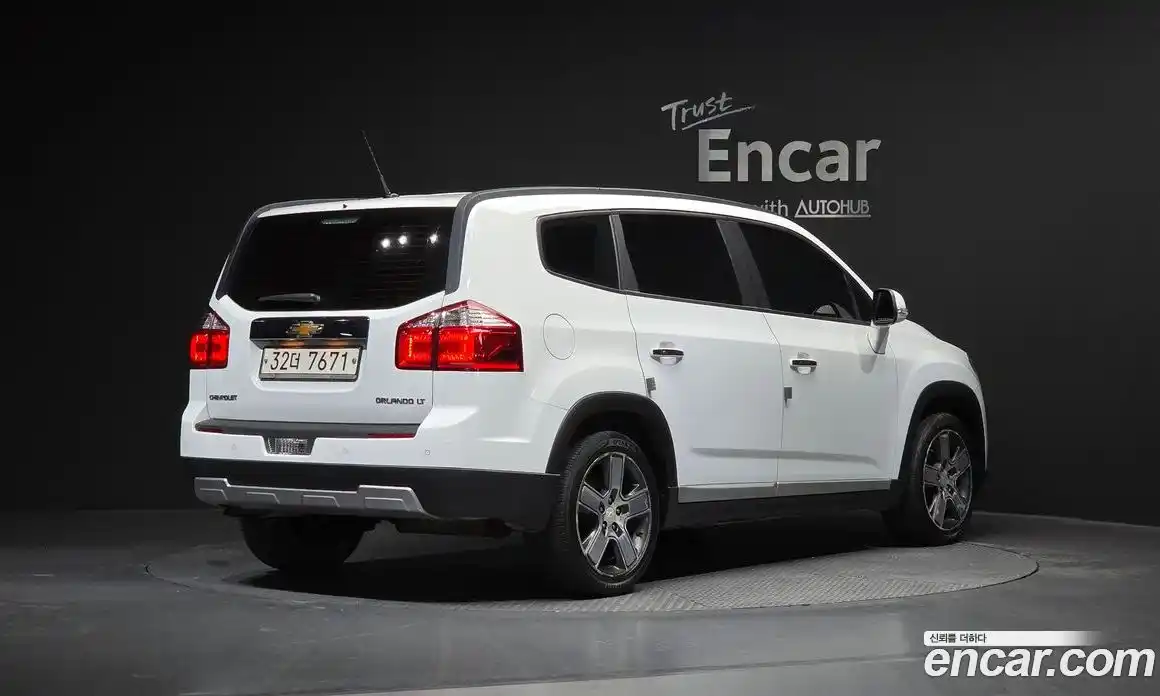 Chevrolet Orlando 2015 2.0 Автомат в Москве № 40106, фото 11