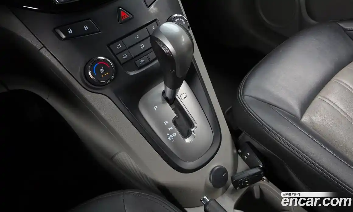 Chevrolet Orlando 2015 2.0 Автомат в Москве № 40106, фото 18