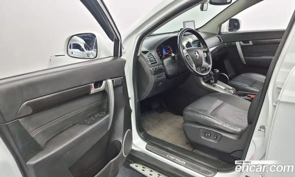 Chevrolet Captiva 2015 2.0 Автомат в Москве № 41406, фото 12