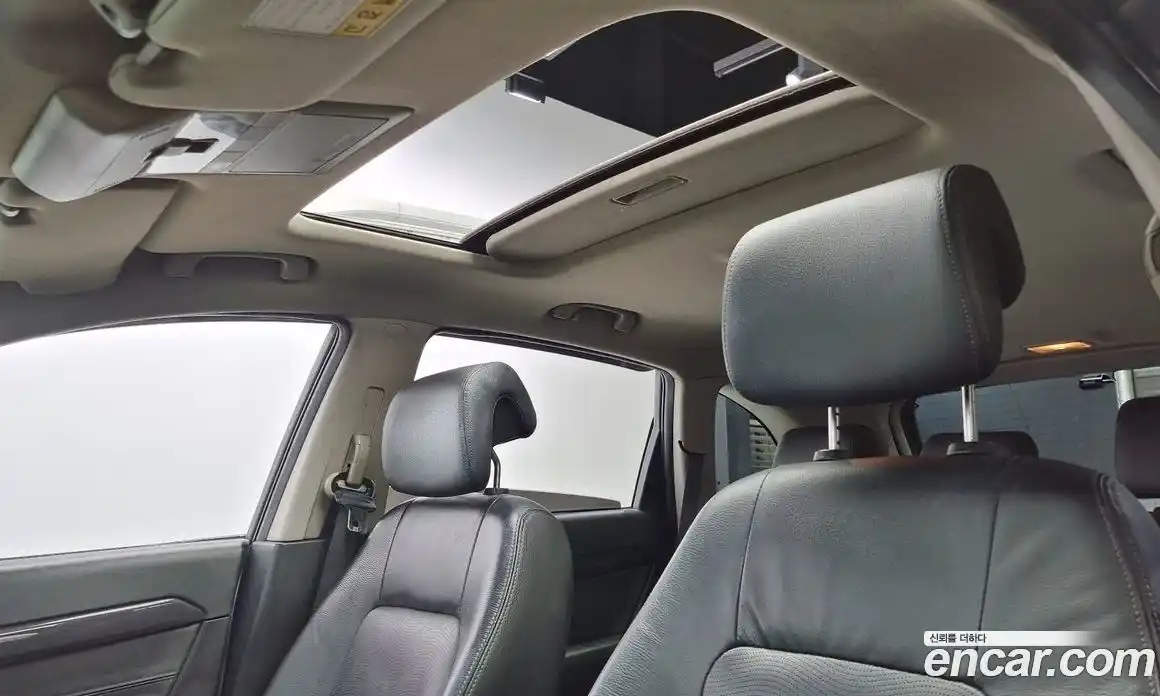 Chevrolet Captiva 2015 2.0 Автомат в Москве № 41406, фото 16