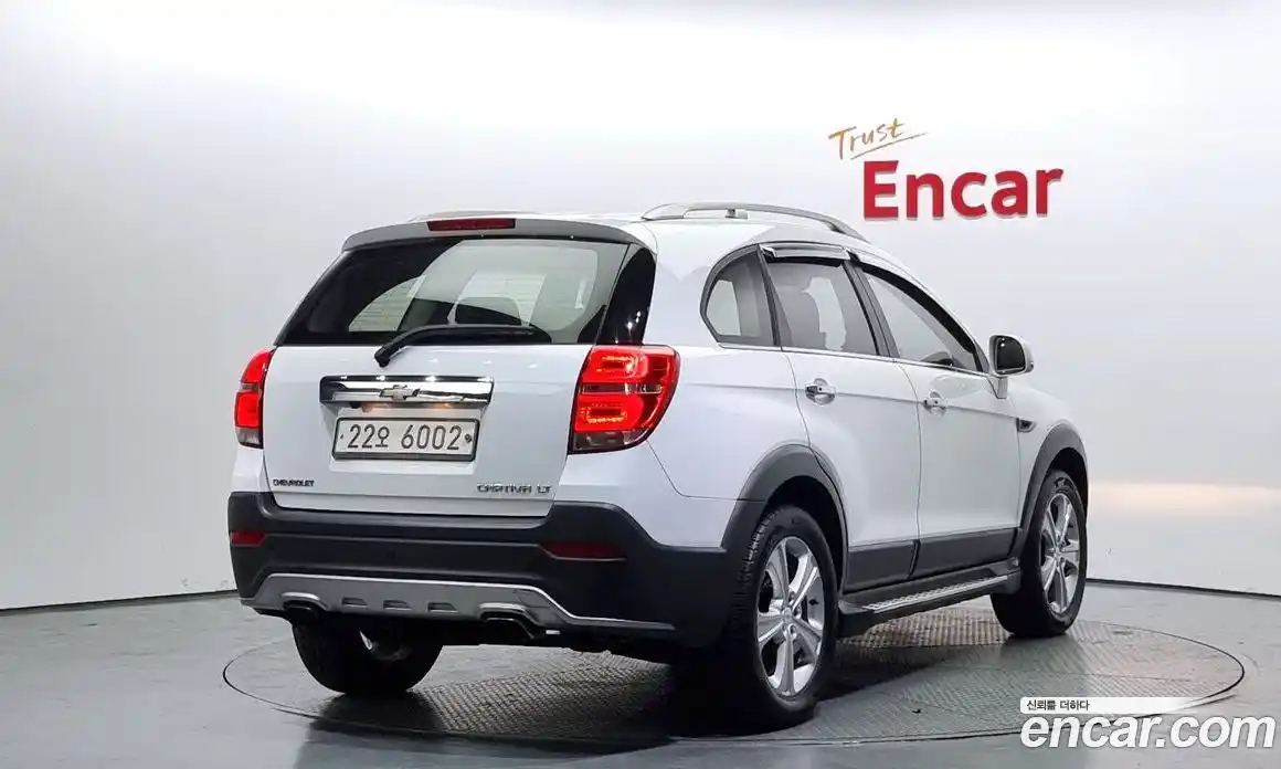 Chevrolet Captiva 2015 2.0 Автомат в Москве № 41406, фото 3