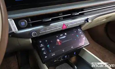 Hyundai Grandeur 2023 2.5 Автомат в Москве № 42469, миниатюра 8