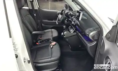 Hyundai Casper 2024 1.0 Автомат в Москве № 45454, миниатюра 2