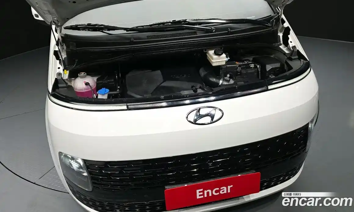 Hyundai Staria 2022 2.2 Автомат в Москве № 48651, фото 17