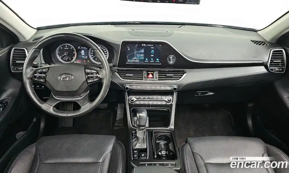 Hyundai Grandeur 2018 2.2 Автомат в Москве № 48743, фото 9