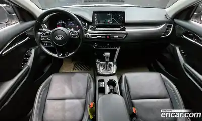 Kia Seltos 2021 1.6 Автомат в Москве № 54273, миниатюра 3