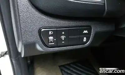 Kia Seltos 2021 1.6 Автомат в Москве № 54273, миниатюра 4