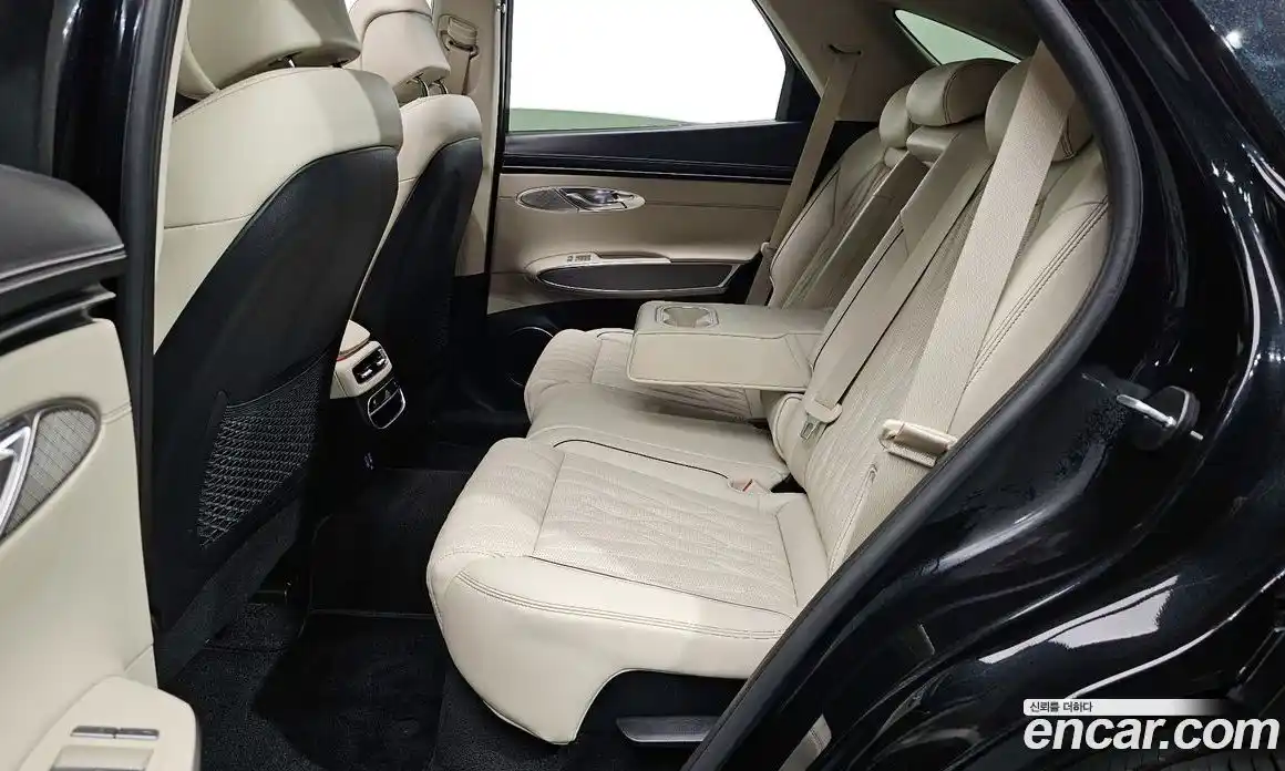 Genesis GV70 2024 2.5 Автомат в Москве № 56553, фото 11