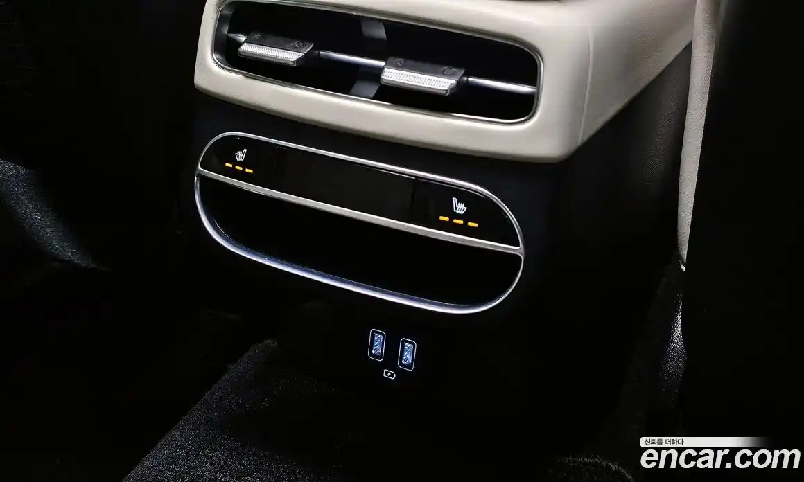 Genesis GV70 2024 2.5 Автомат в Москве № 56553, фото 14