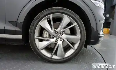 Genesis GV70 2024 2.5 Автомат в Москве № 56553, миниатюра 4