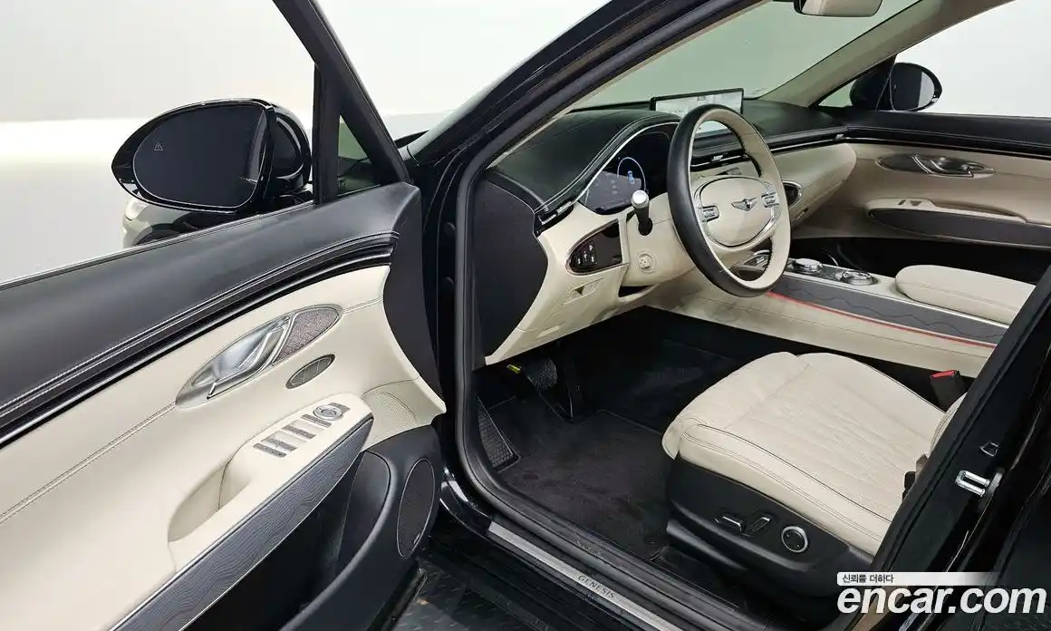 Genesis GV70 2024 2.5 Автомат в Москве № 56553, фото 10