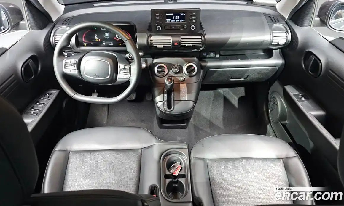 Hyundai Casper 2024 1.0 Автомат в Москве № 7075, фото 16