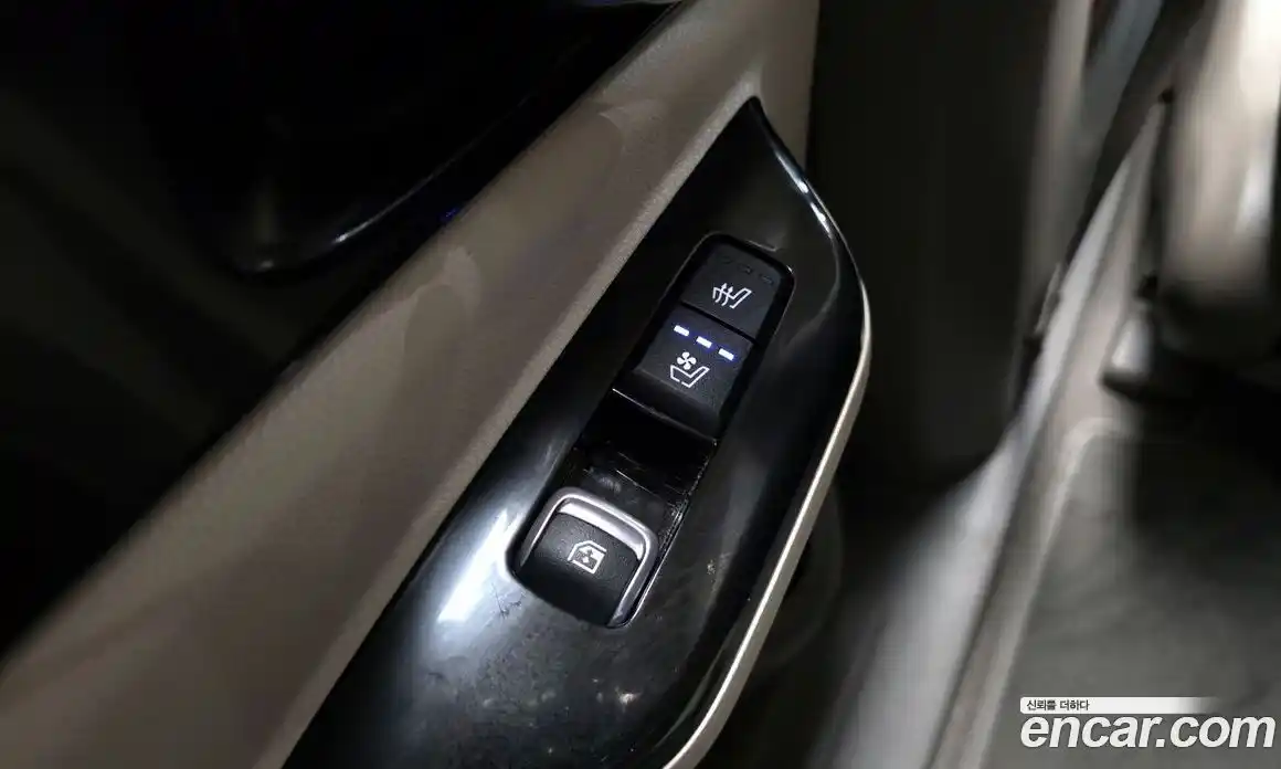 Kia Canival 2023 3.5 Автомат в Москве № 756, фото 1