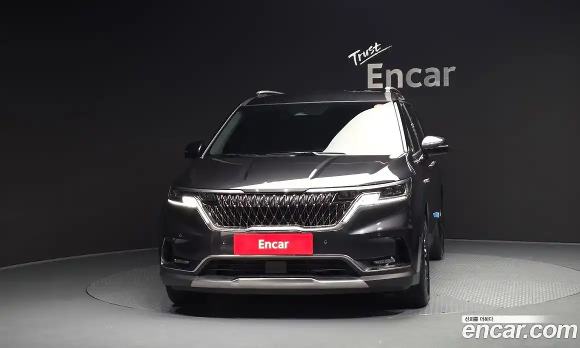 Kia Canival 2023 3.5 Автомат в Москве № 756, фото 10