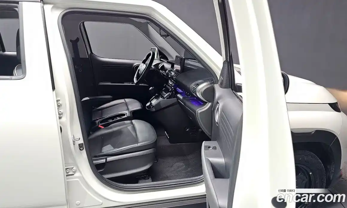 Hyundai Casper 2023 1.0 Автомат в Москве № 94556, фото 14