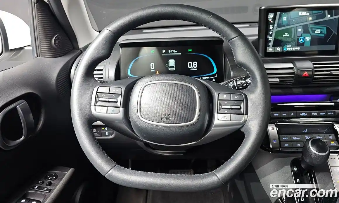 Hyundai Casper 2023 1.0 Автомат в Москве № 94556, фото 16