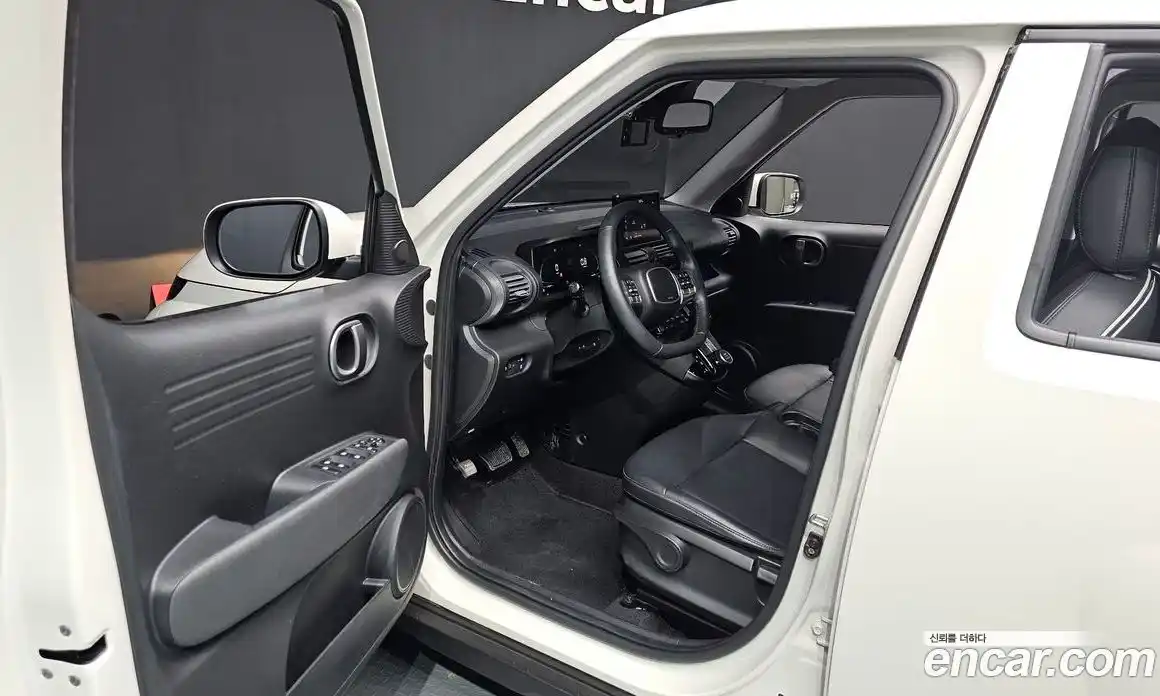 Hyundai Casper 2023 1.0 Автомат в Москве № 94556, фото 18